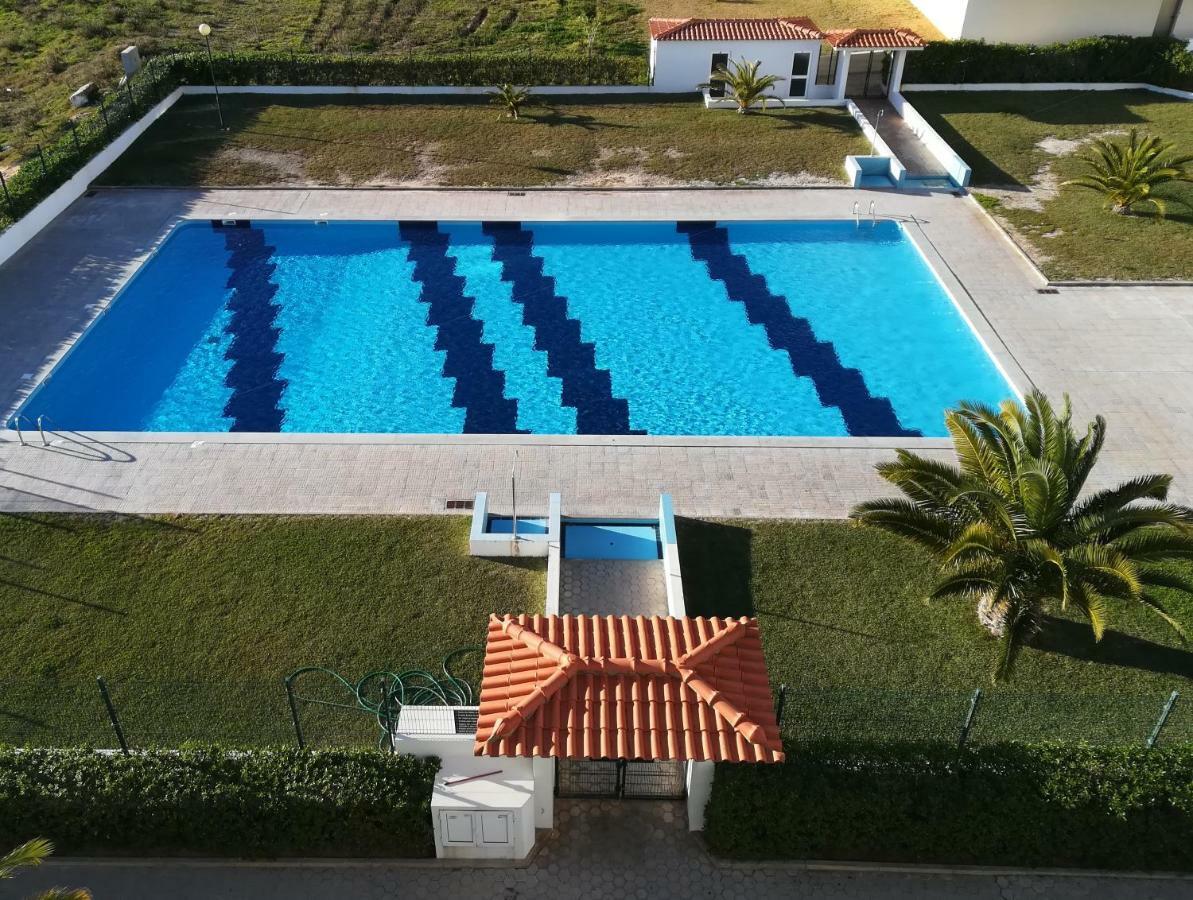 Apartamento Varandas Do Sol Nascente Porches  Exterior photo